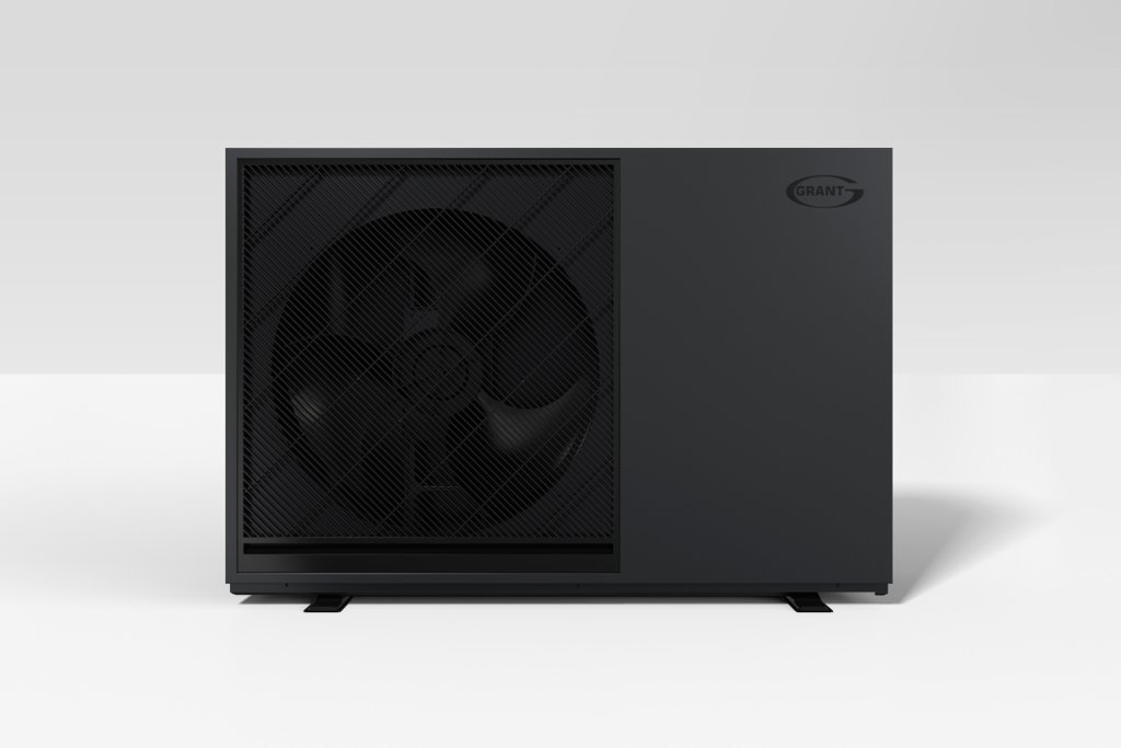 Grant Aerona R290 heat pump wins award for Outstanding Innovation